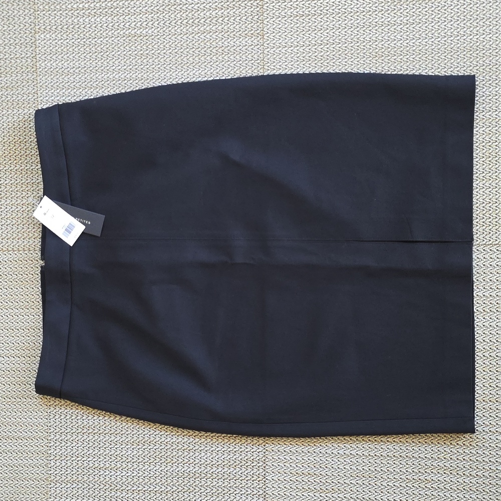 NWT Banana Republic Black Pencil Skirt Front Slit, size 12